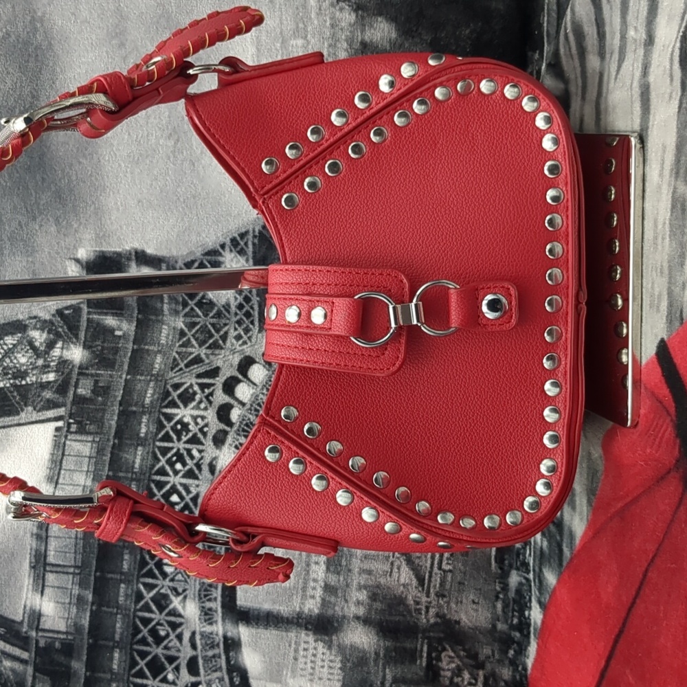 Urban Outfitter Silence And Noise Vinyl Bag - Picture 2 of 9